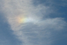 Chemtrails-Regenbogeneffekt am 17.09.04 über Zossen